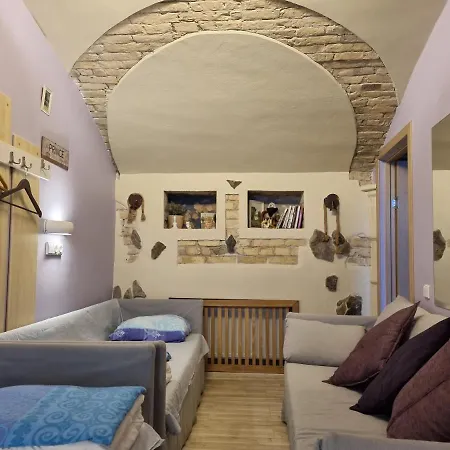 Hellovilniushostel Auberge de jeunesse *