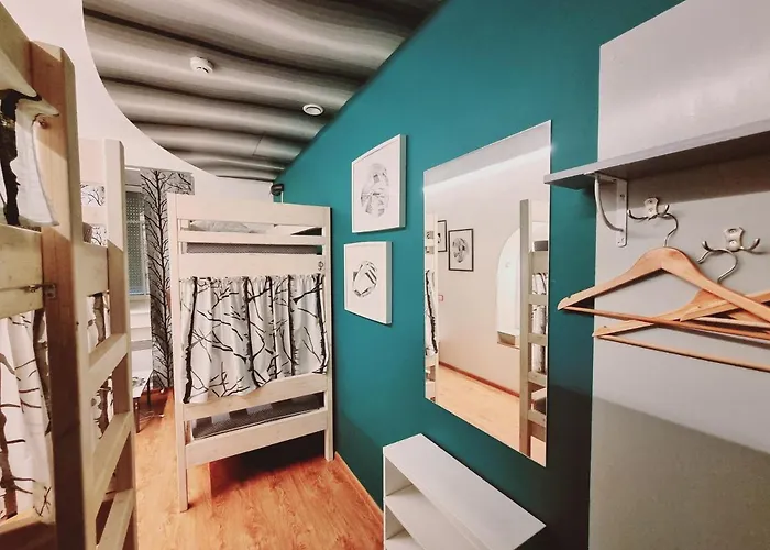 Hellovilniushostel * Вильнюс